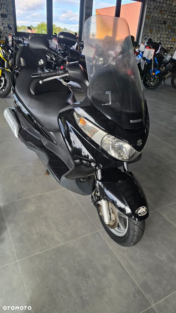 Suzuki Burgman - 18