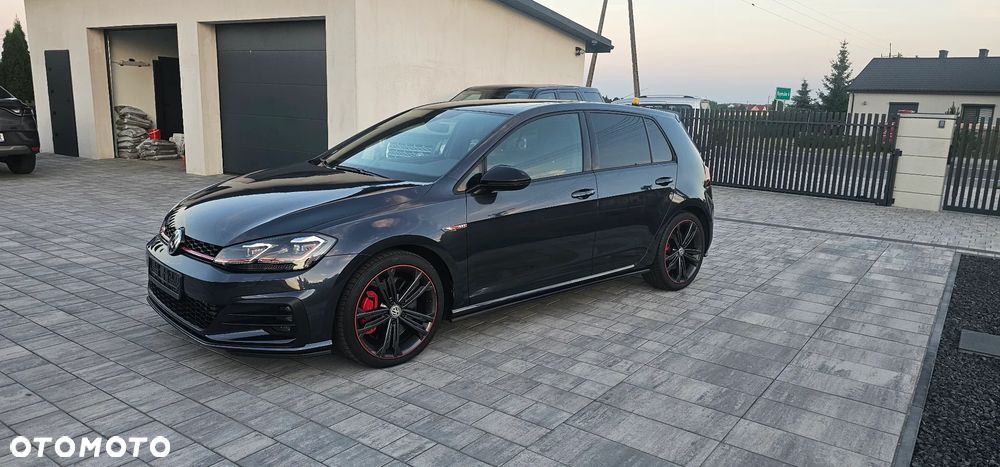 Volkswagen Golf GTI 2.0 TSI OPF DSG Performance - 3