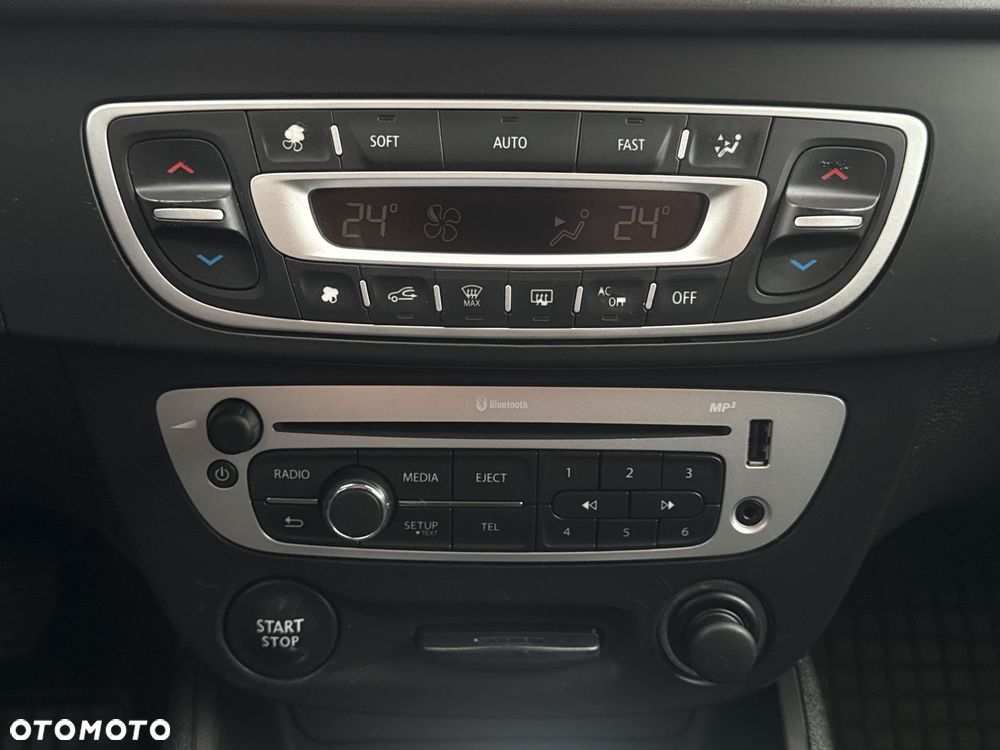 Renault Fluence 1.6 16V Limited - 16
