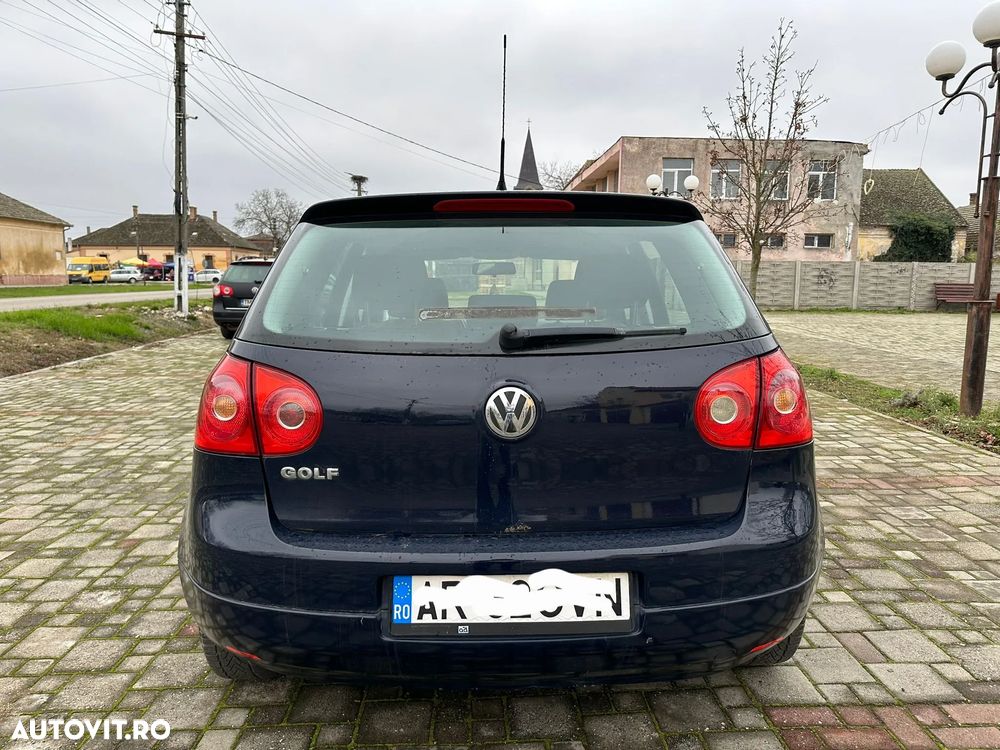 Volkswagen Golf - 4