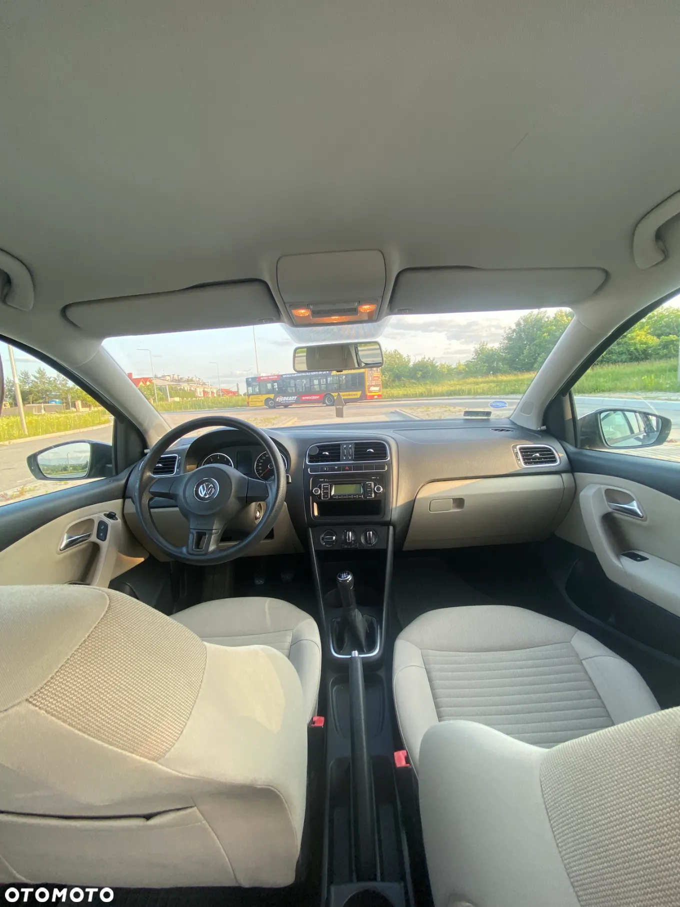 Volkswagen Polo - 9