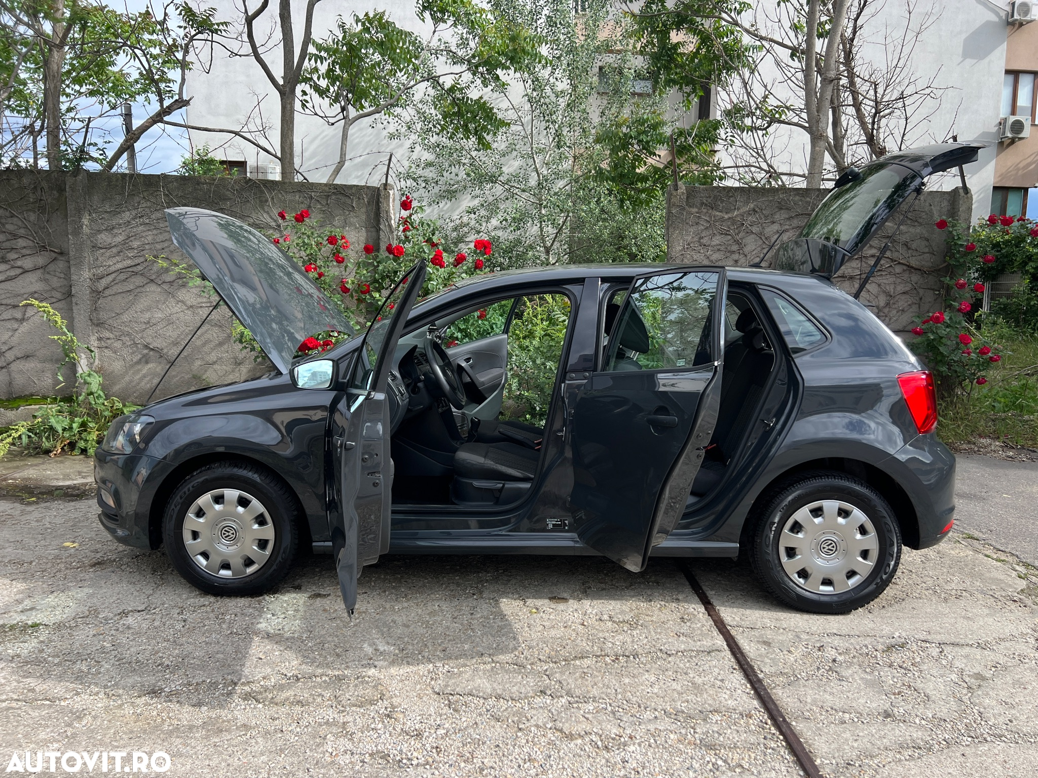 Volkswagen Polo 1.4 TDI CR BMT Trendline - 4