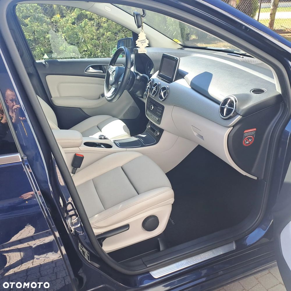 Mercedes-Benz Klasa B 180 (CDI) d 7G-DCT - 21