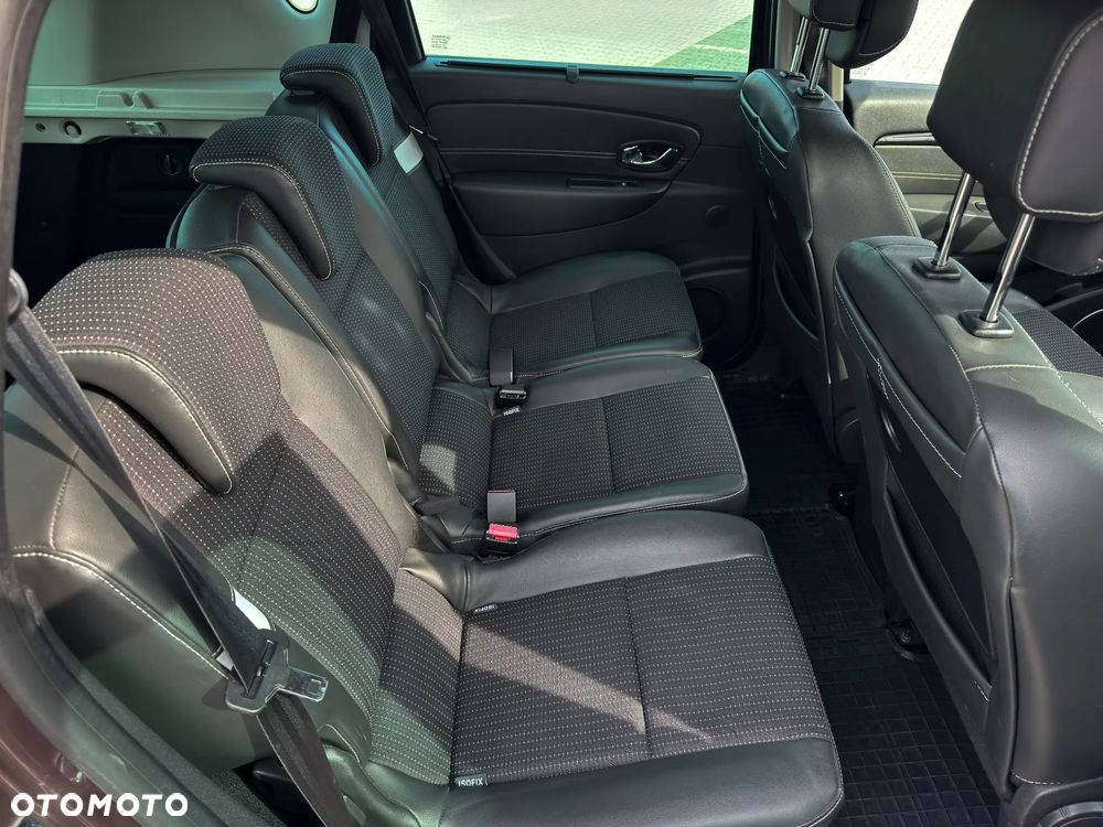 Renault Scenic 1.5dCi TomTom Edition EDC - 9