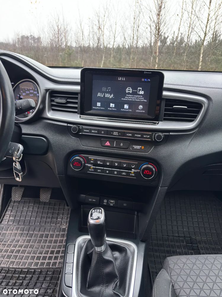 Kia Ceed 1.4 M - 13
