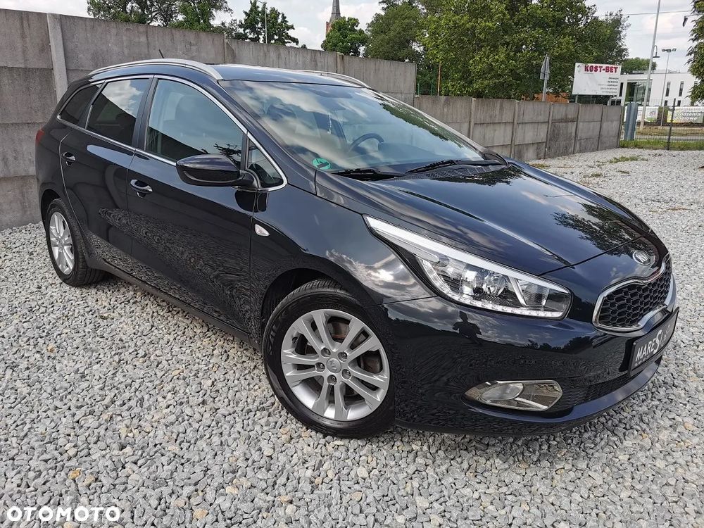 Kia Ceed - 1