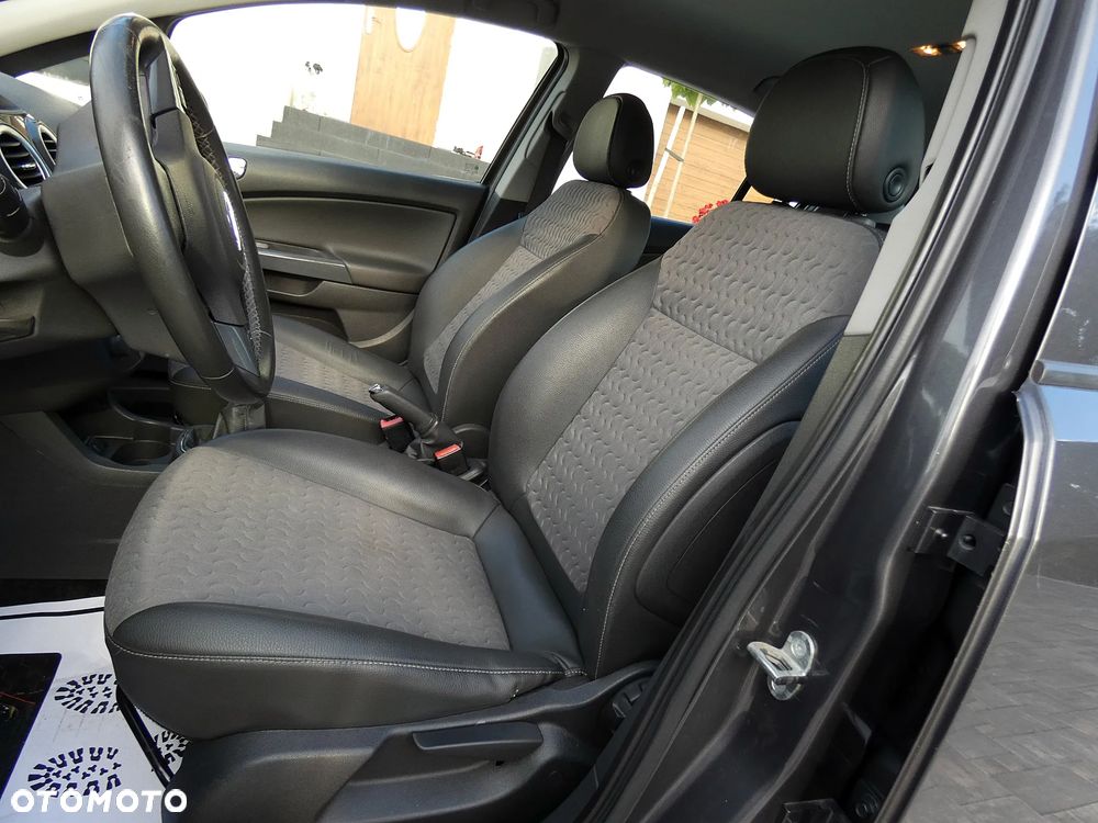 Opel Corsa 2011 photo 5