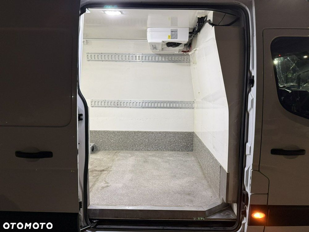 Renault Master - 15