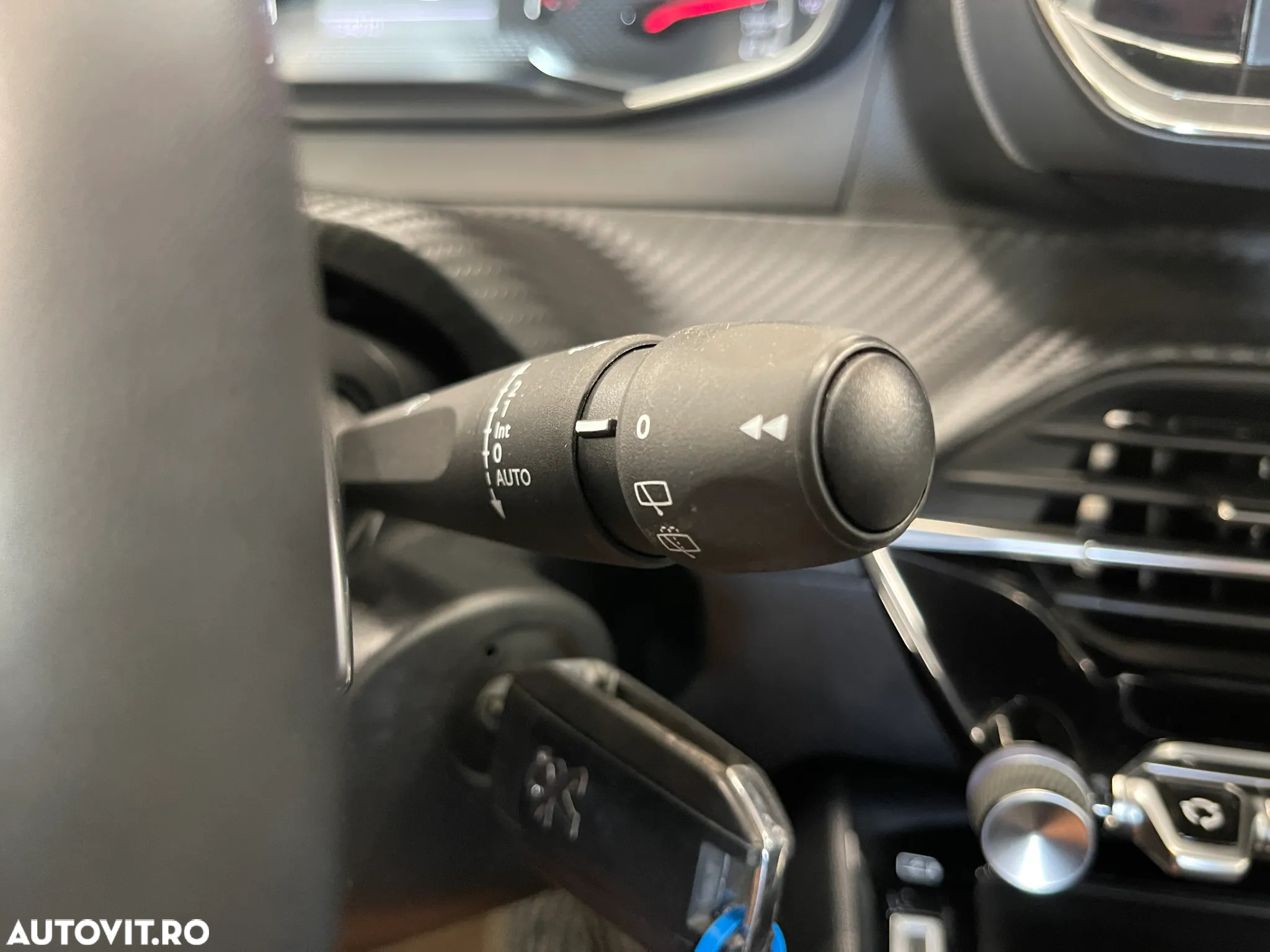 Peugeot 2008 - 23