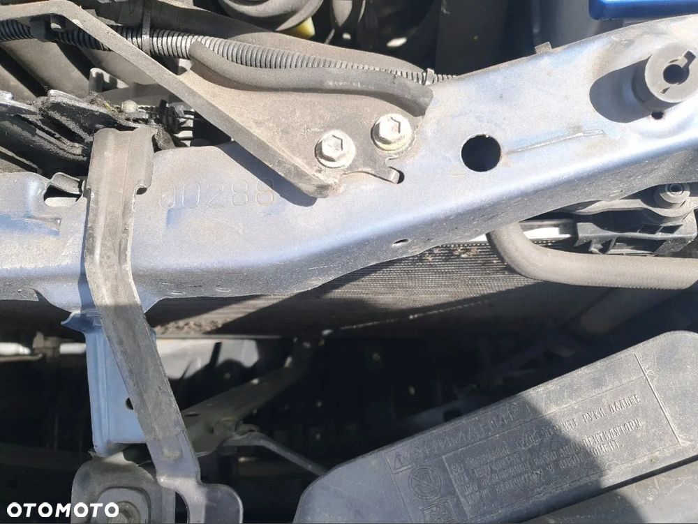 Toyota Auris 1.6 Active - 2