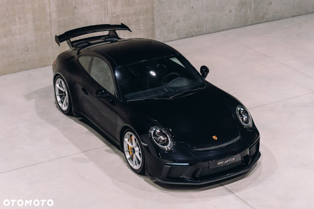 Porsche 911 - 22