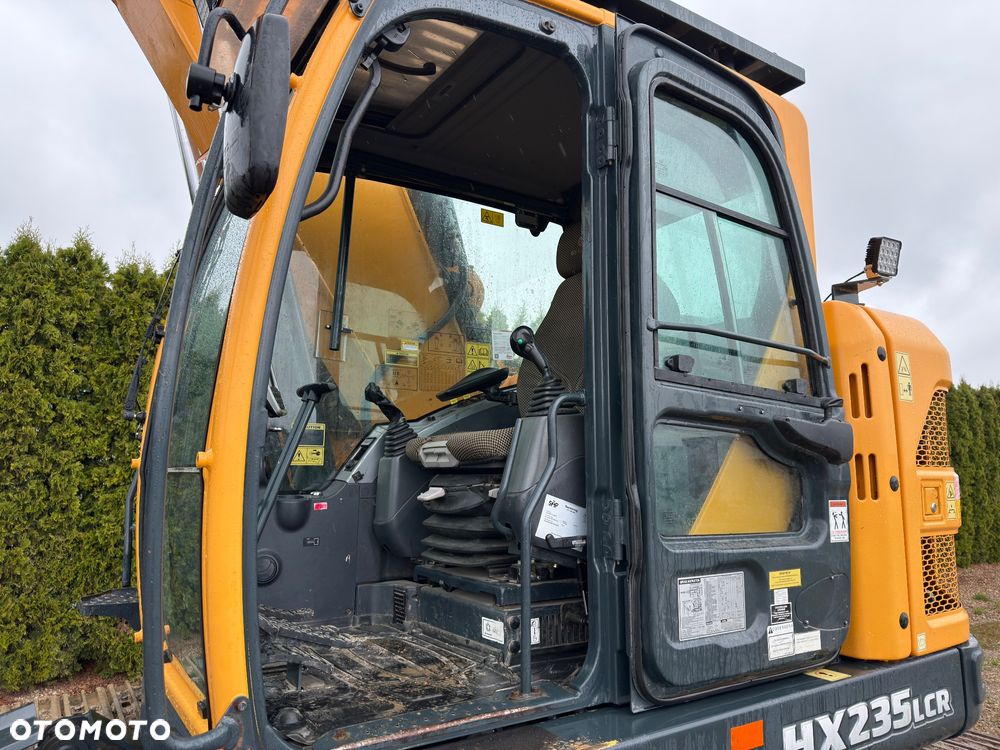 Hyundai HX 235 LCR - 31
