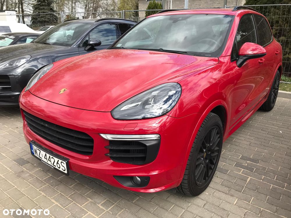 Porsche Cayenne Diesel - 1