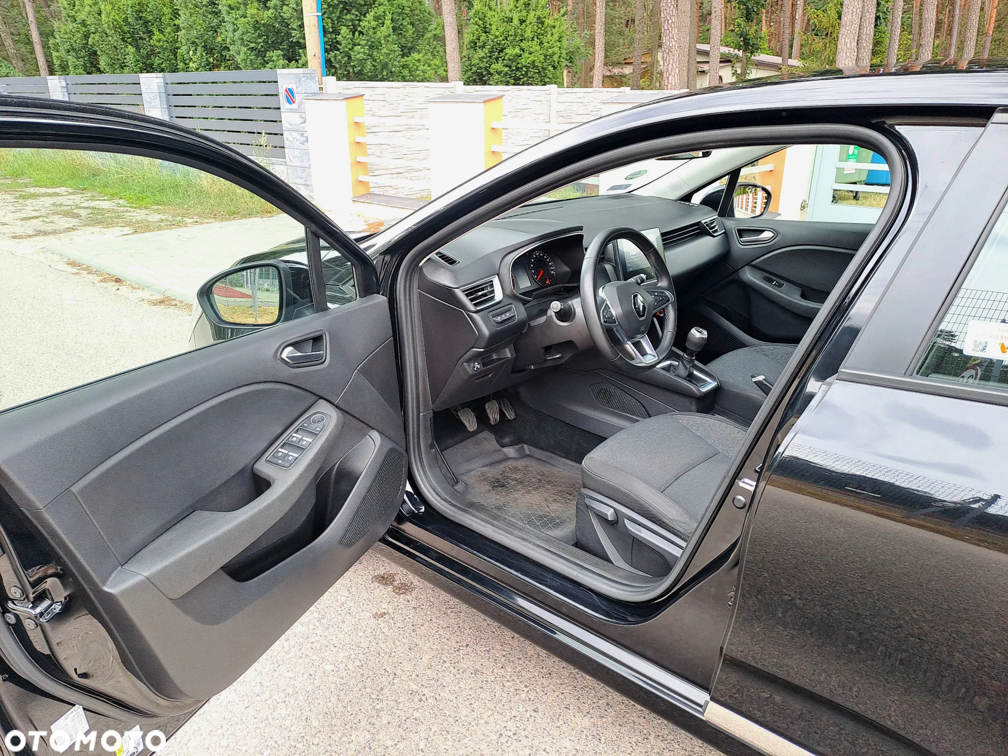Renault Clio - 8