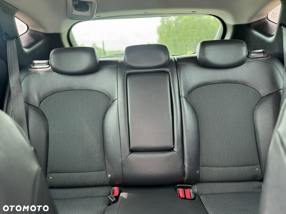 Hyundai ix35 - 16