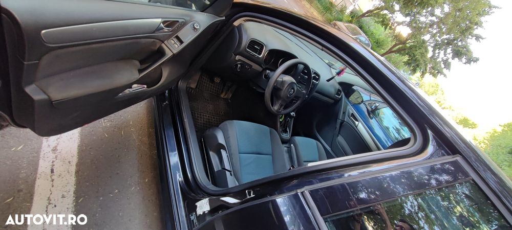 Volkswagen Golf 1.6 TDI DPF Trendline - 5