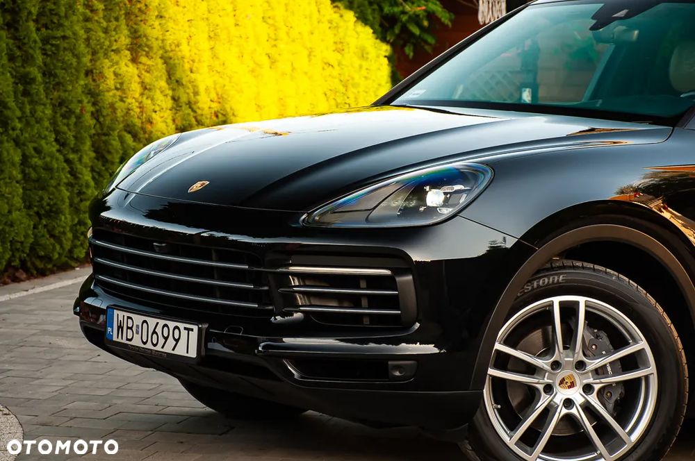 Porsche Cayenne - 5