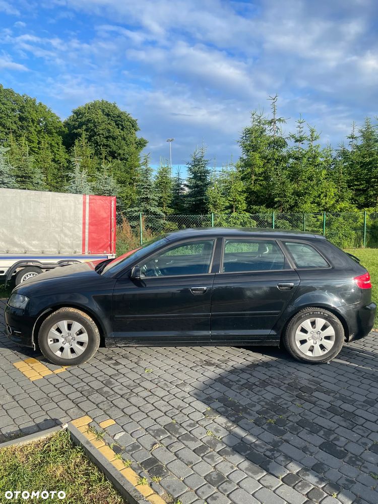 Audi A3 Sportback - 4
