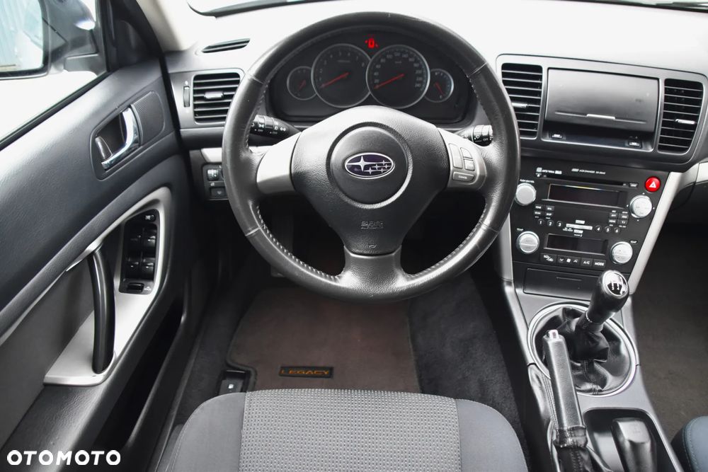 Subaru Legacy 2.0RC 000 - 13