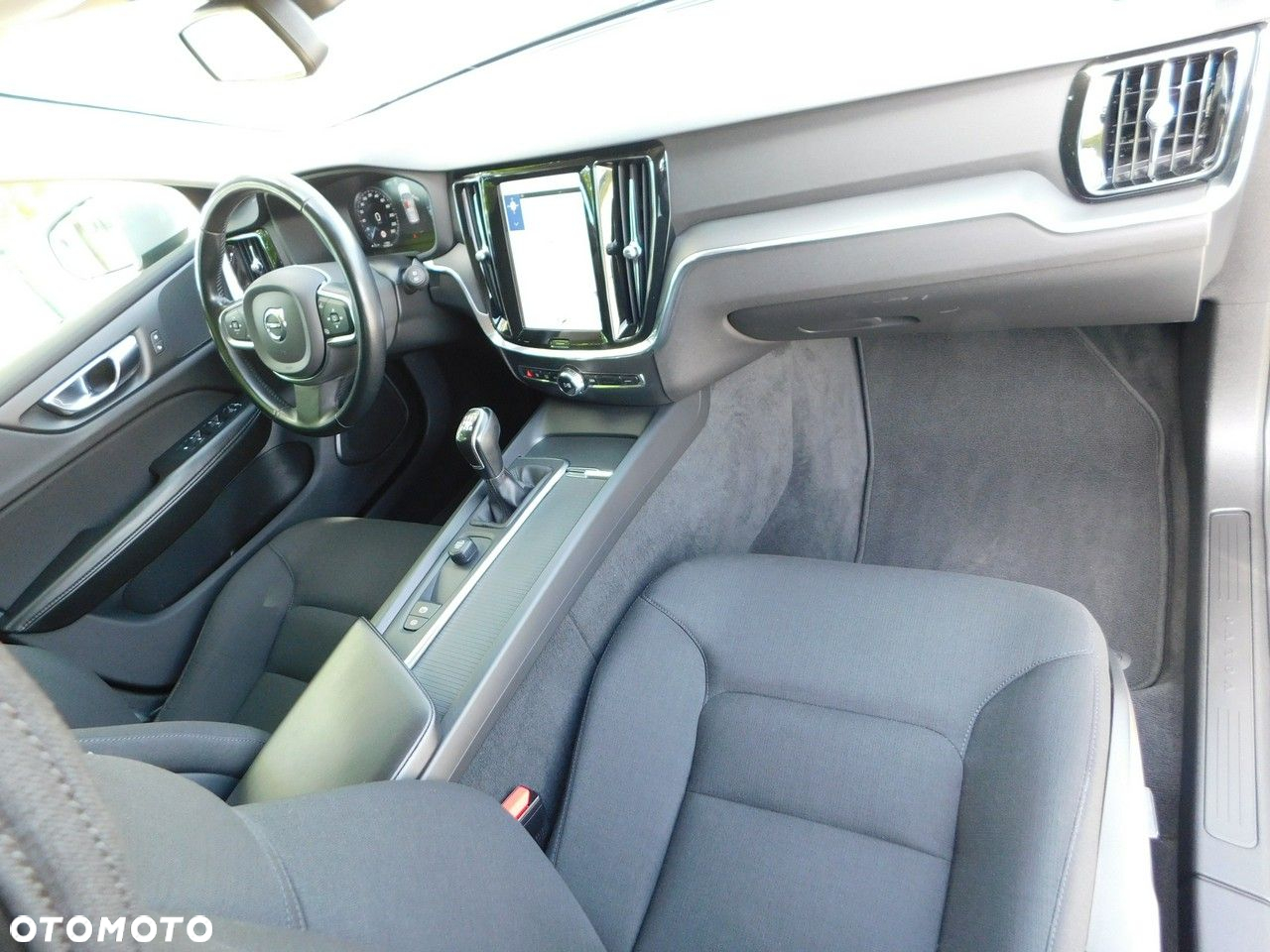 Volvo V60 D3 Momentum - 17