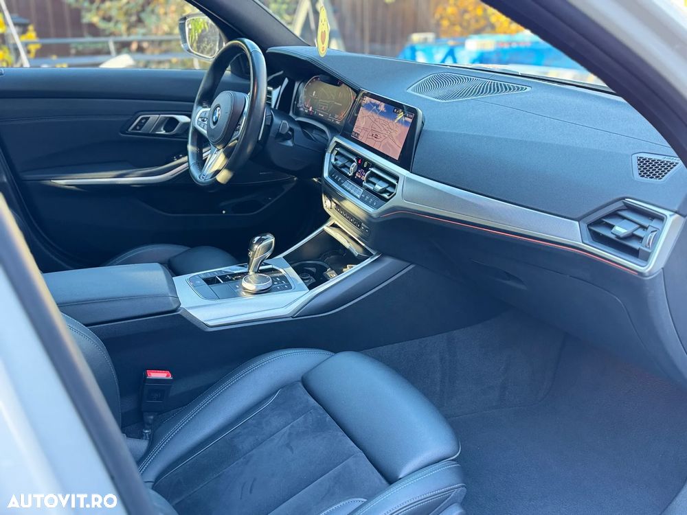 BMW Seria 3 330d xDrive Aut. M Sport - 11