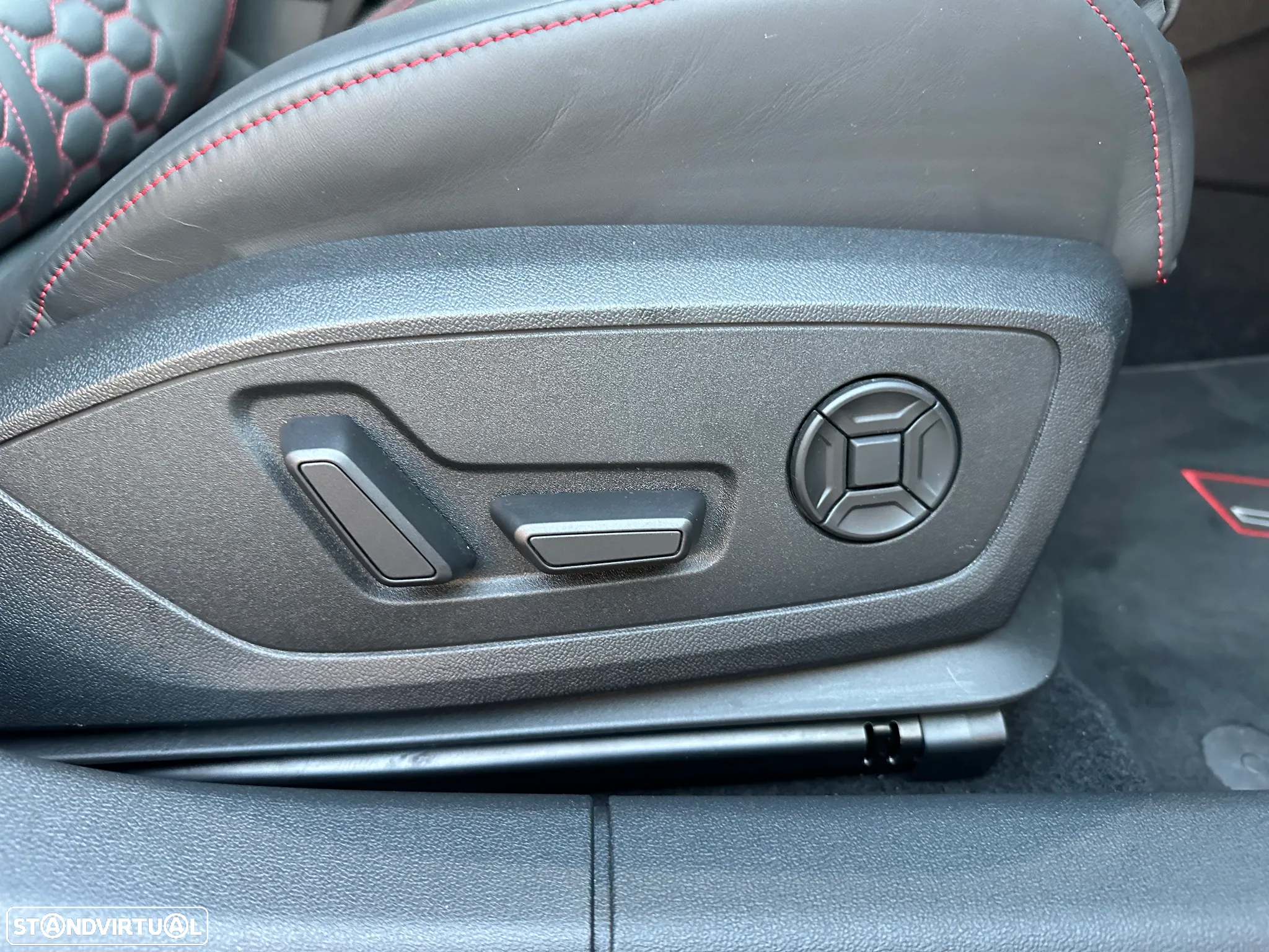 Audi RS3 Limousine TFSI quattro S tronic - 16