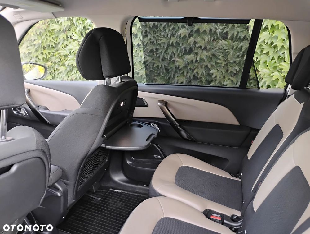 Citroën C4 Grand Picasso 2.0 BlueHDi Exclusive - 32