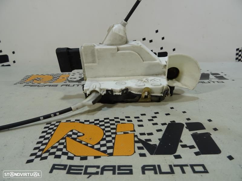 Fecho Da Porta Frente Esquerda Peugeot 508 I (8D_)  006256 / A048069 / - 1