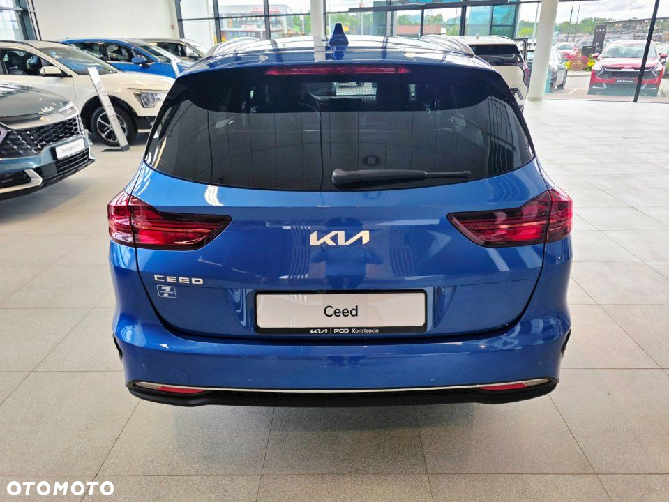 Kia Ceed - 5