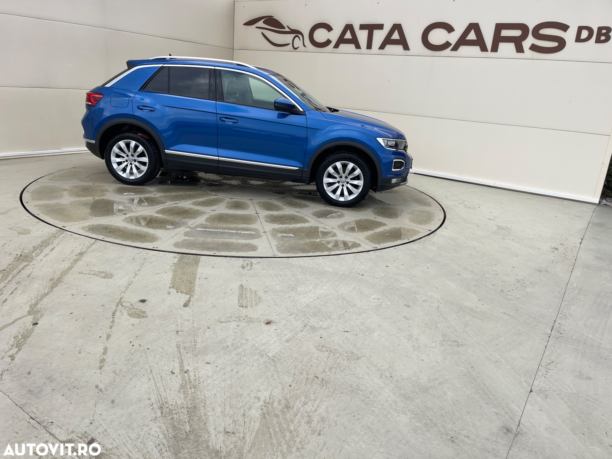 Volkswagen T-ROC 2.0 TDI DSG Sport - 18