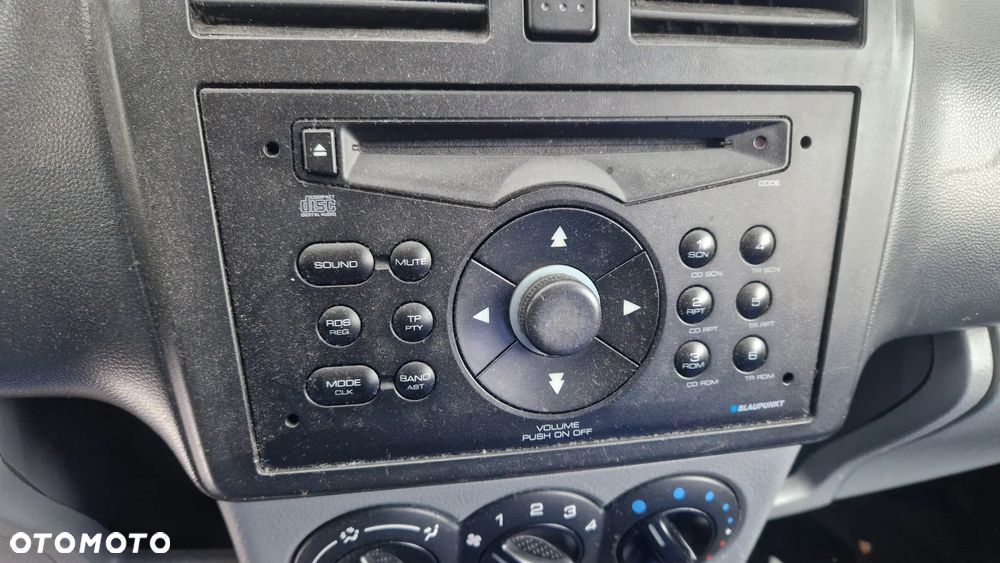 SUZUKI IGNIS II RADIO CD - 1