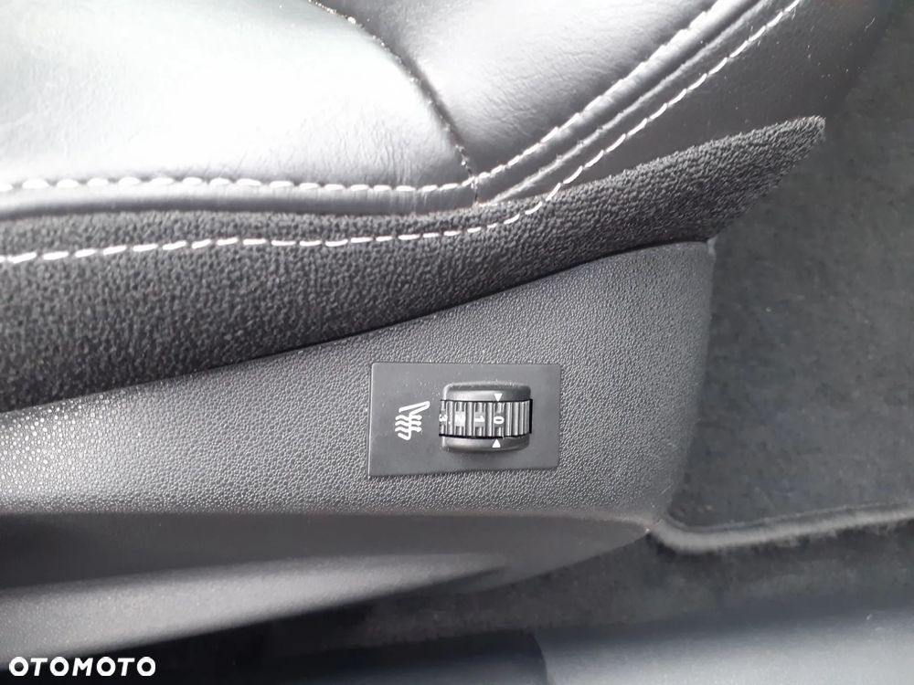 Citroën C3 e-HDi 90 FAP ETG6 Exclusive - 19