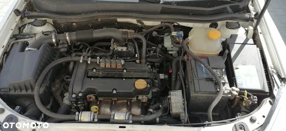 Opel Astra 1.4 - 5
