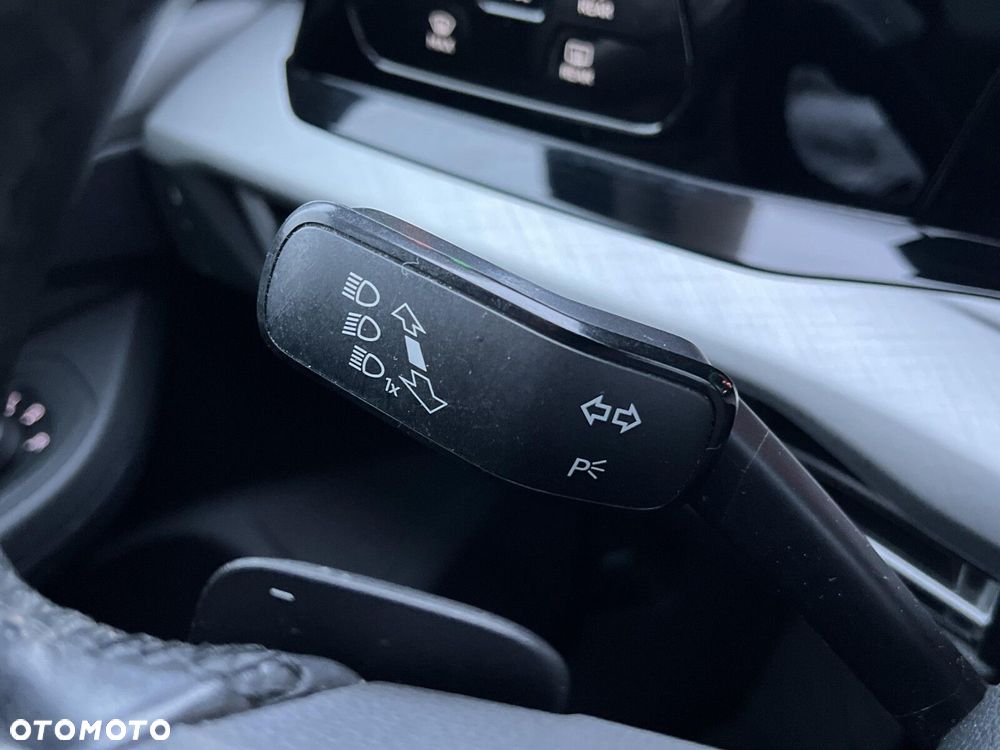 Volkswagen Golf Variant - 13