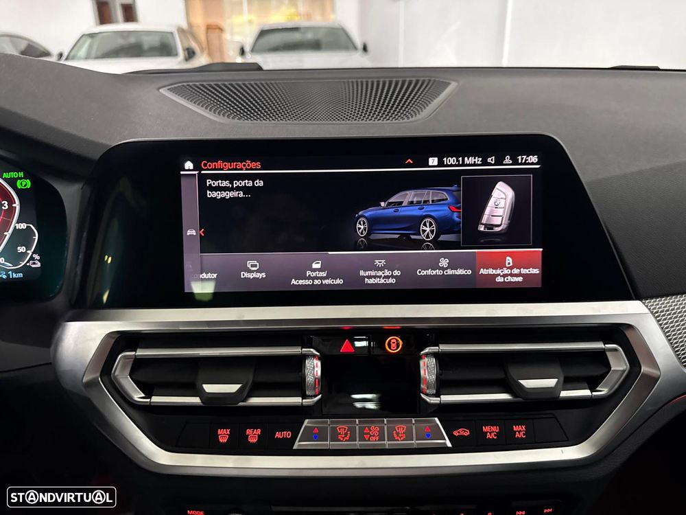 BMW 330 e Pack M Auto - 37