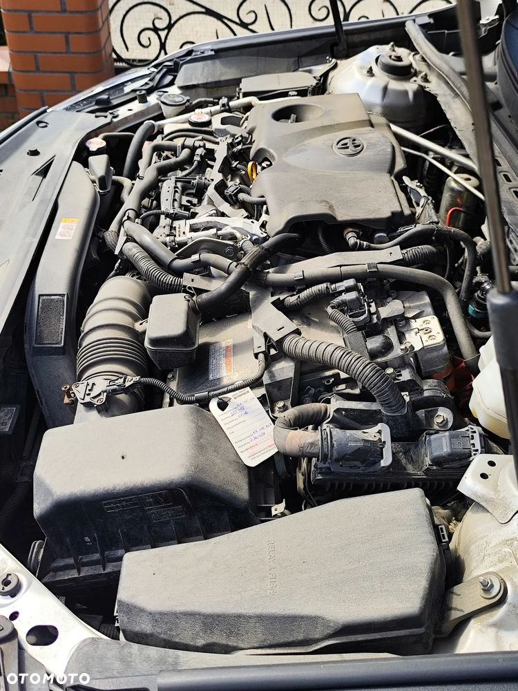 Toyota Camry 2.5 Hybrid Executive CVT - 35