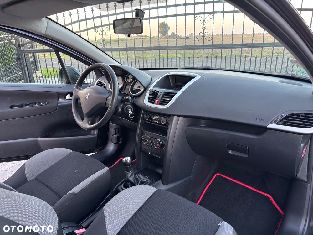 Peugeot 207 1.4 Access - 12