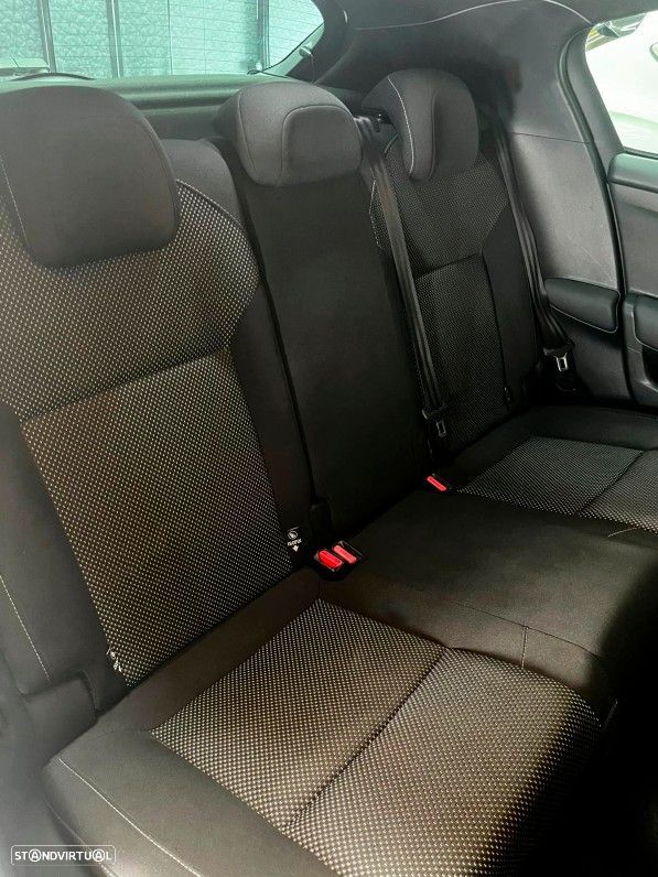 Citroën DS4 1.6 HDi Chic - 27