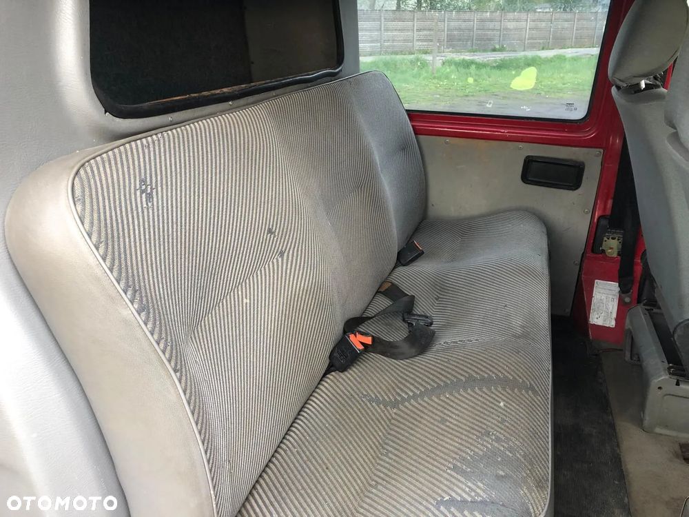 Volkswagen Transporter T4 - 8