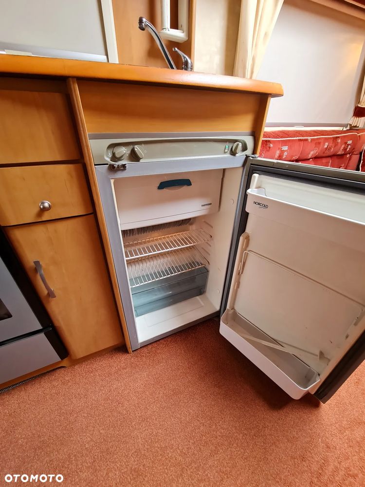SWIFT Lifestyle 490 - 19