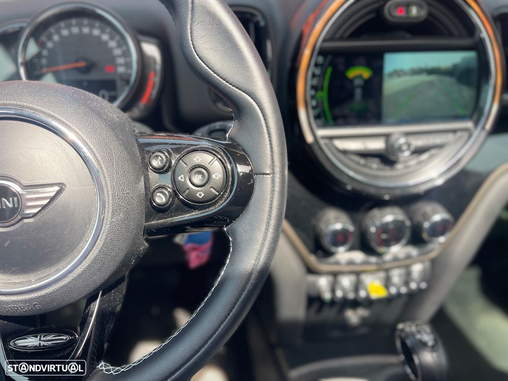MINI Countryman Cooper SE ALL4 Auto - 11