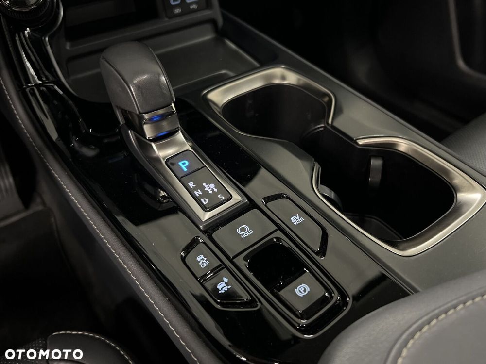 Lexus NX 350h Business AWD - 22