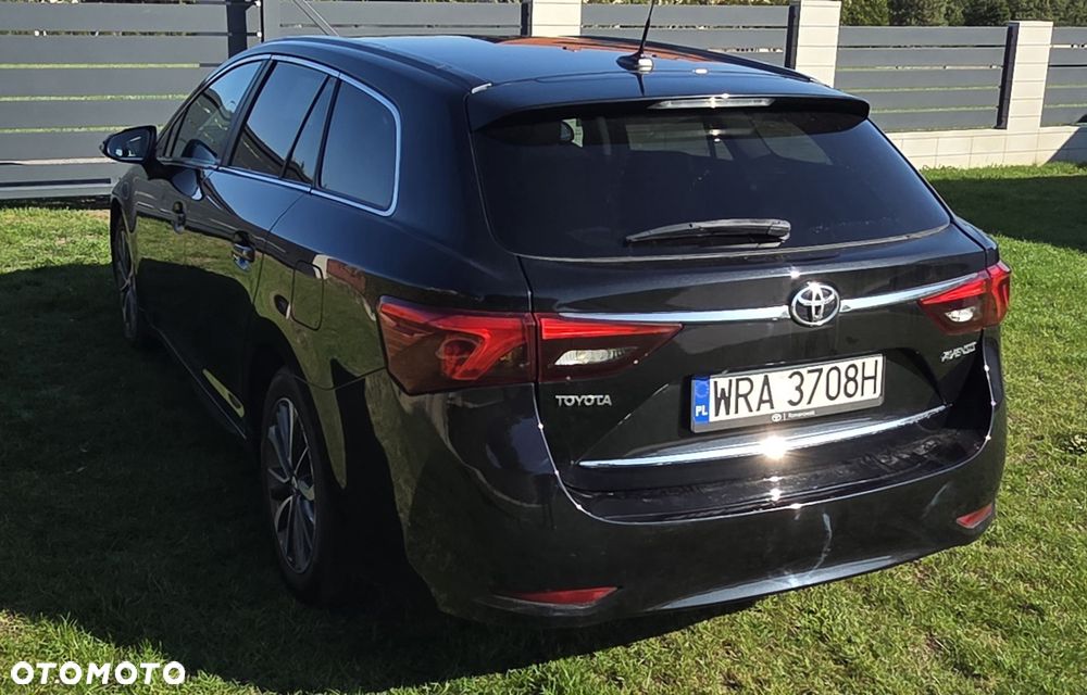 Toyota Avensis - 3