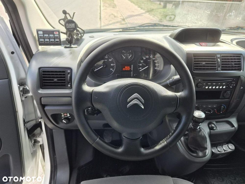 Citroën Jumpy - 8