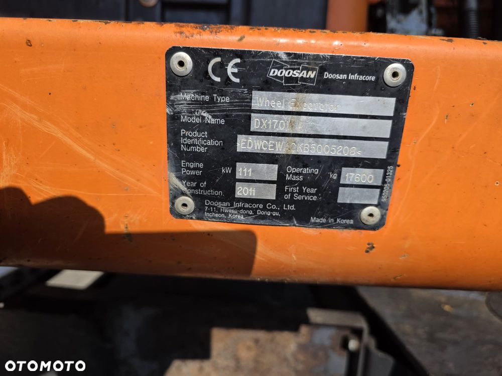 Doosan DX170W - 3