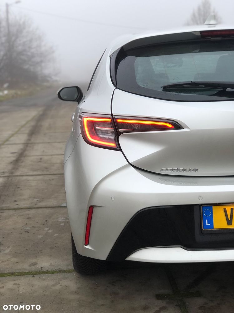 Toyota Corolla 1.2 Turbo Comfort - 13