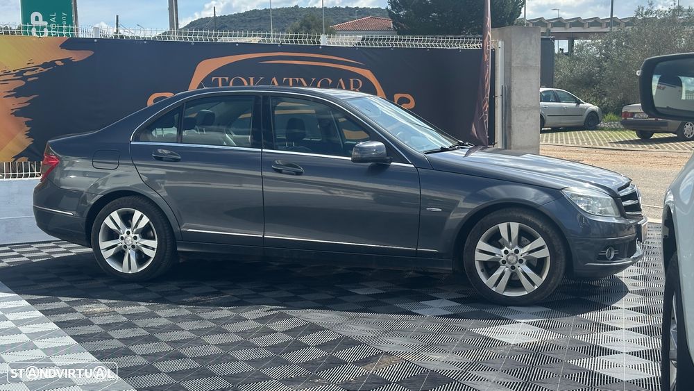Mercedes-Benz C 220 CDI DPF Auto BlueEFFICIENCY Avantgarde - 2