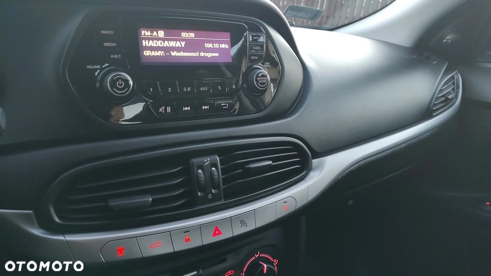 Fiat Tipo 1.4 16V Easy - 14