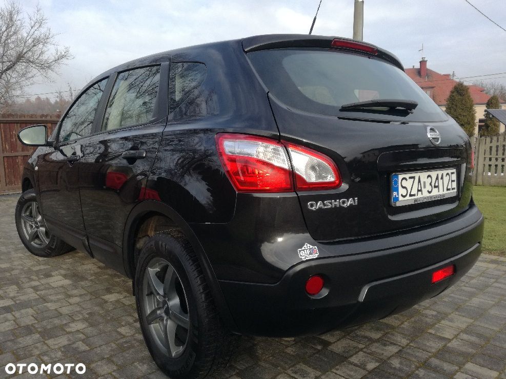 Nissan Qashqai 1.6 Visia - 4