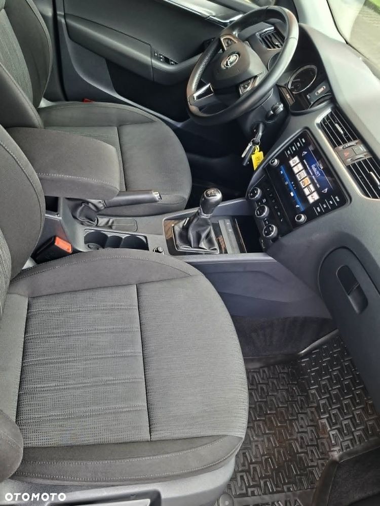 Skoda Octavia 1.5 TSI ACT Sport Edition - 8